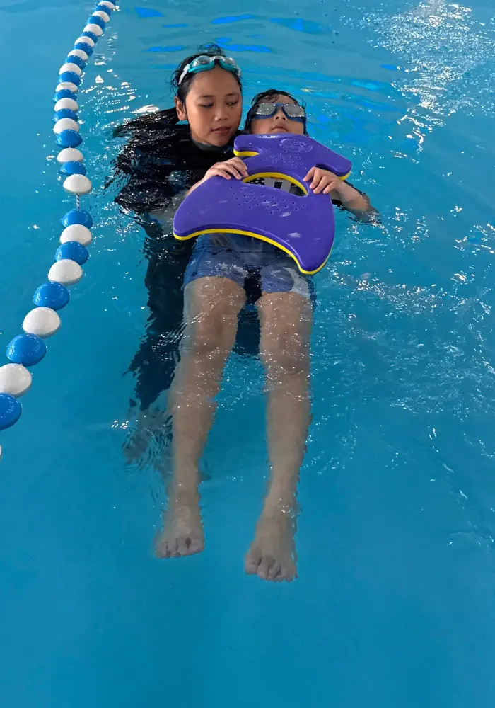 Aktivitas Swim di Sparks Sports Academy